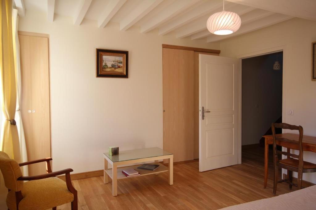 La Maison D'A Cote Saint-Amand-en-Puisaye 외부 사진
