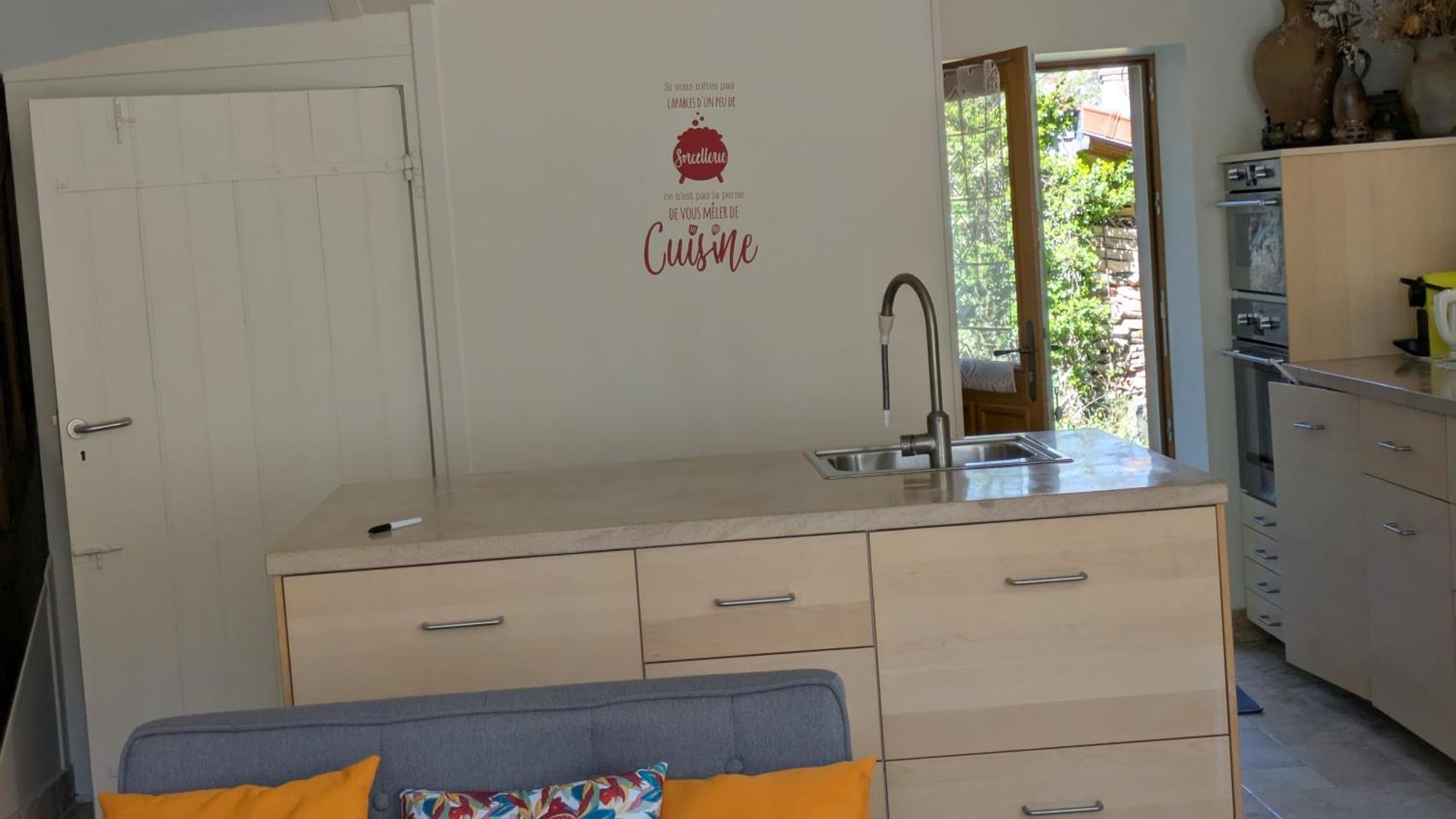 La Maison D'A Cote Saint-Amand-en-Puisaye 외부 사진