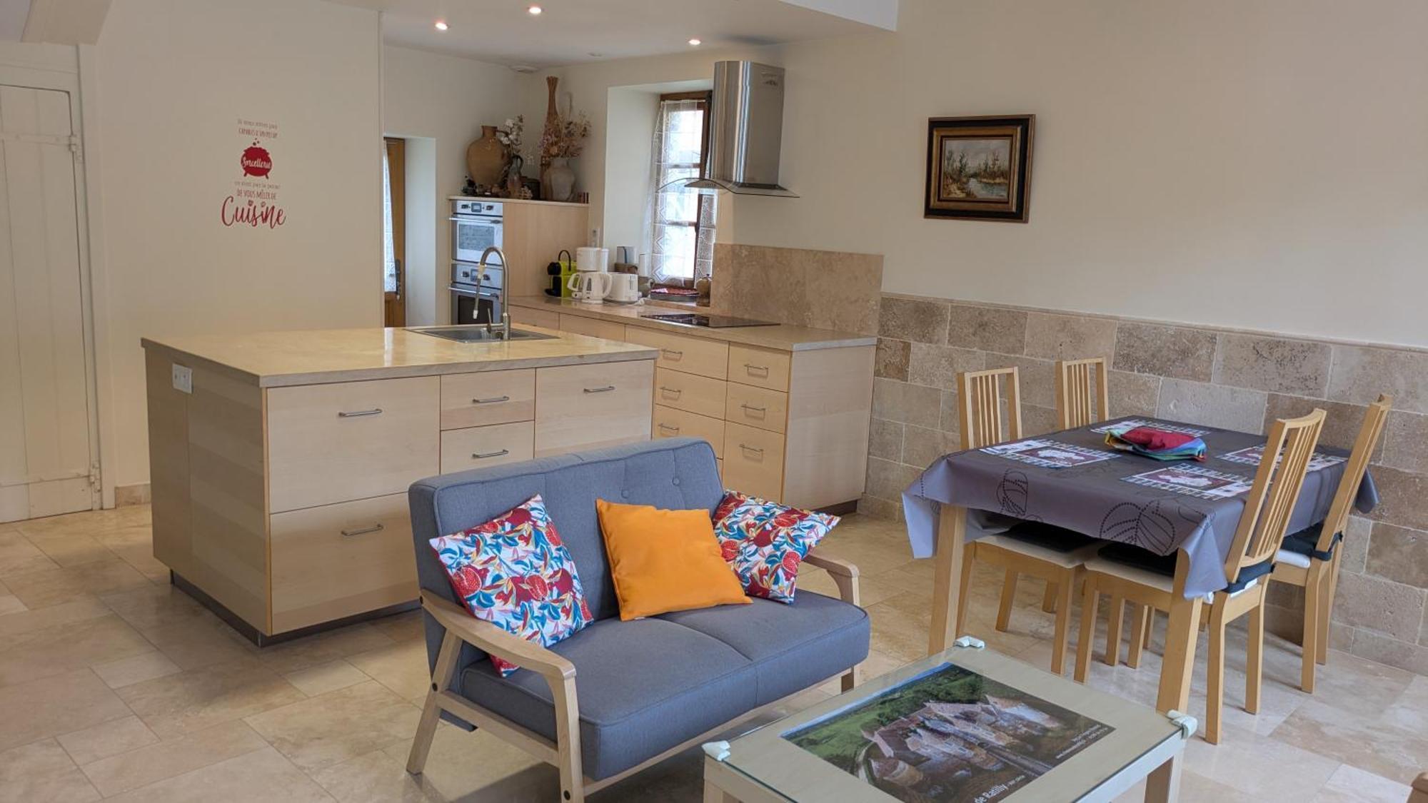 La Maison D'A Cote Saint-Amand-en-Puisaye 외부 사진